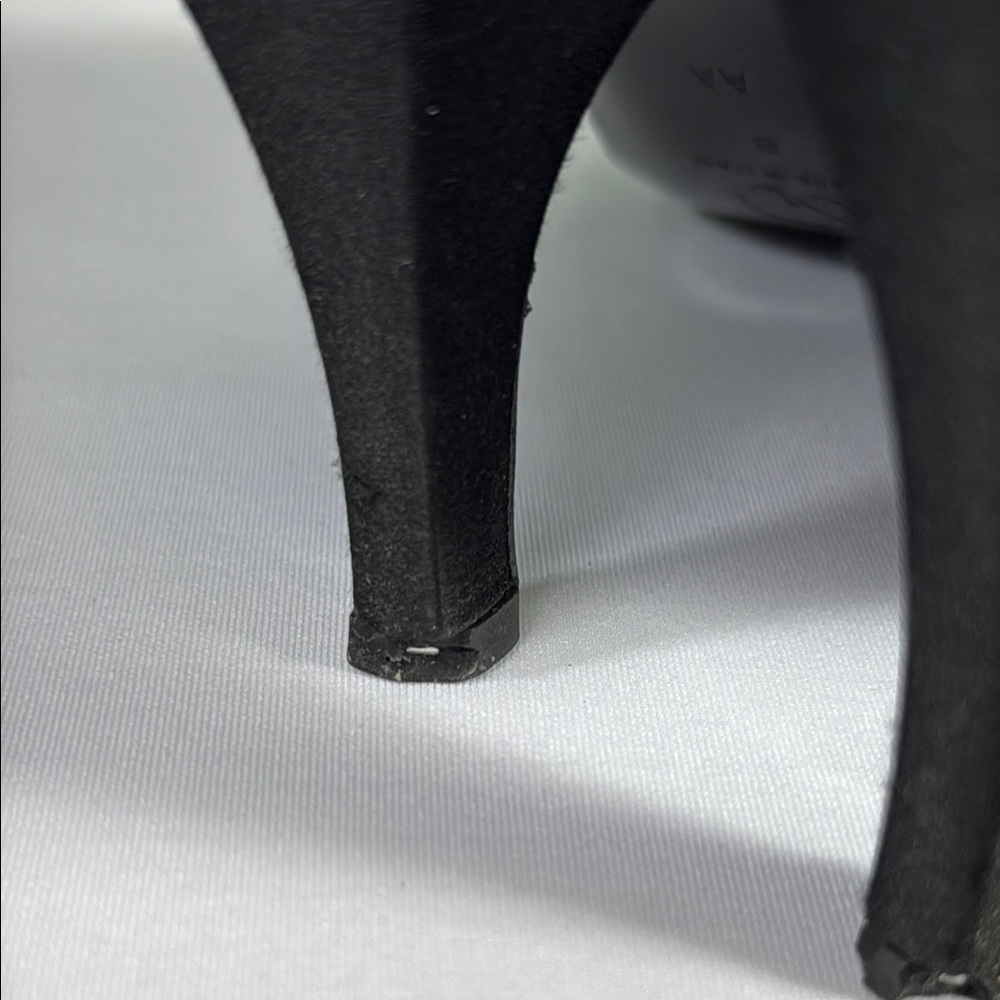 Vintage St John Black Satin Heels Emily Faille Paillette Italy 1998 - Picture 15 of 16